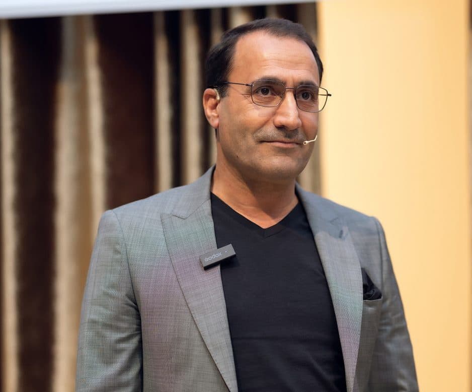 Dr. Ferhat Aslan